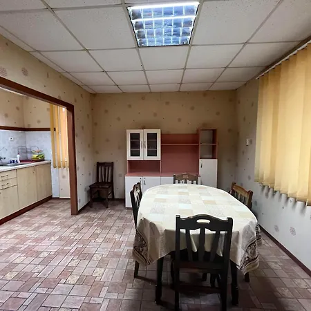 почивна база пиринпласт בית נופש