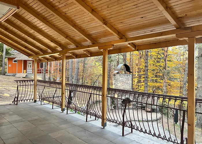 почивна база пиринпласт Tatil Evi